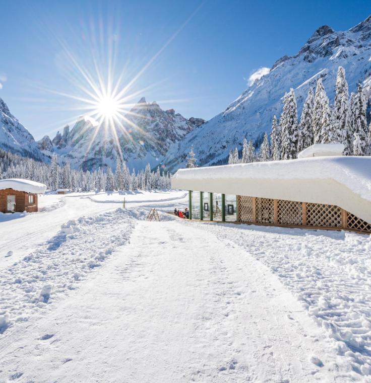 Il bistrò visto da fuori in inverno