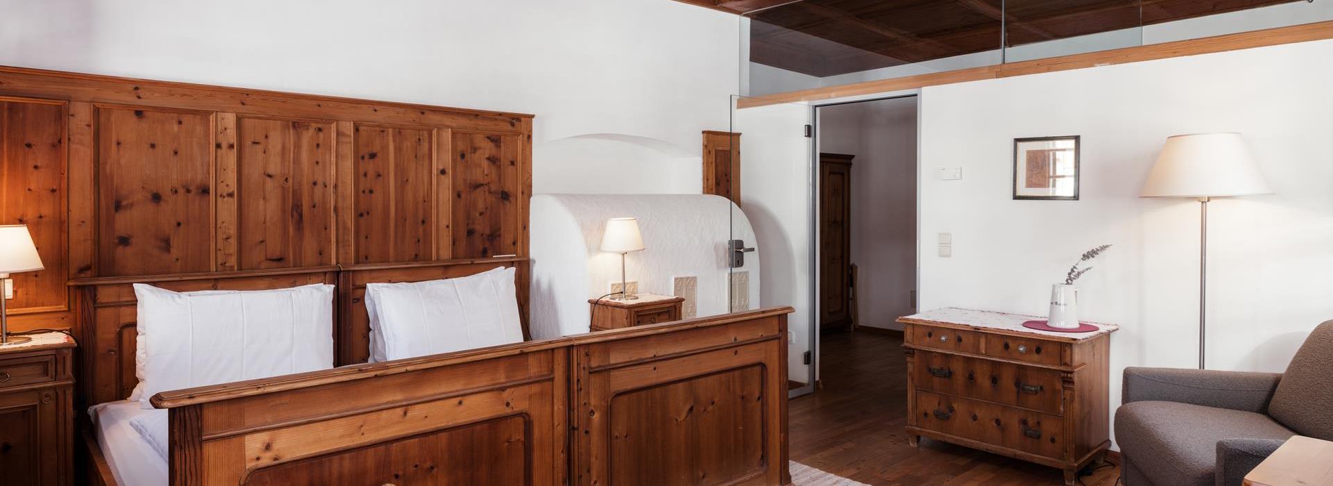 Romantic Room Chalet with double bed and living area