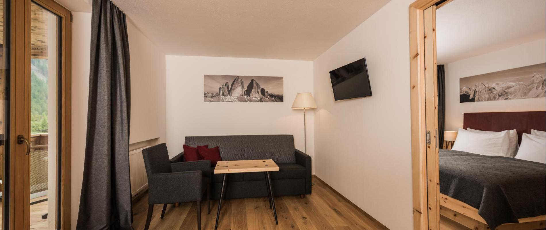 Juniorsuite mit Wohnteil und Balkon