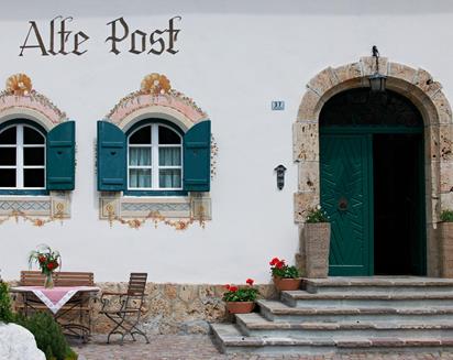 alte-post-aussen-eingang